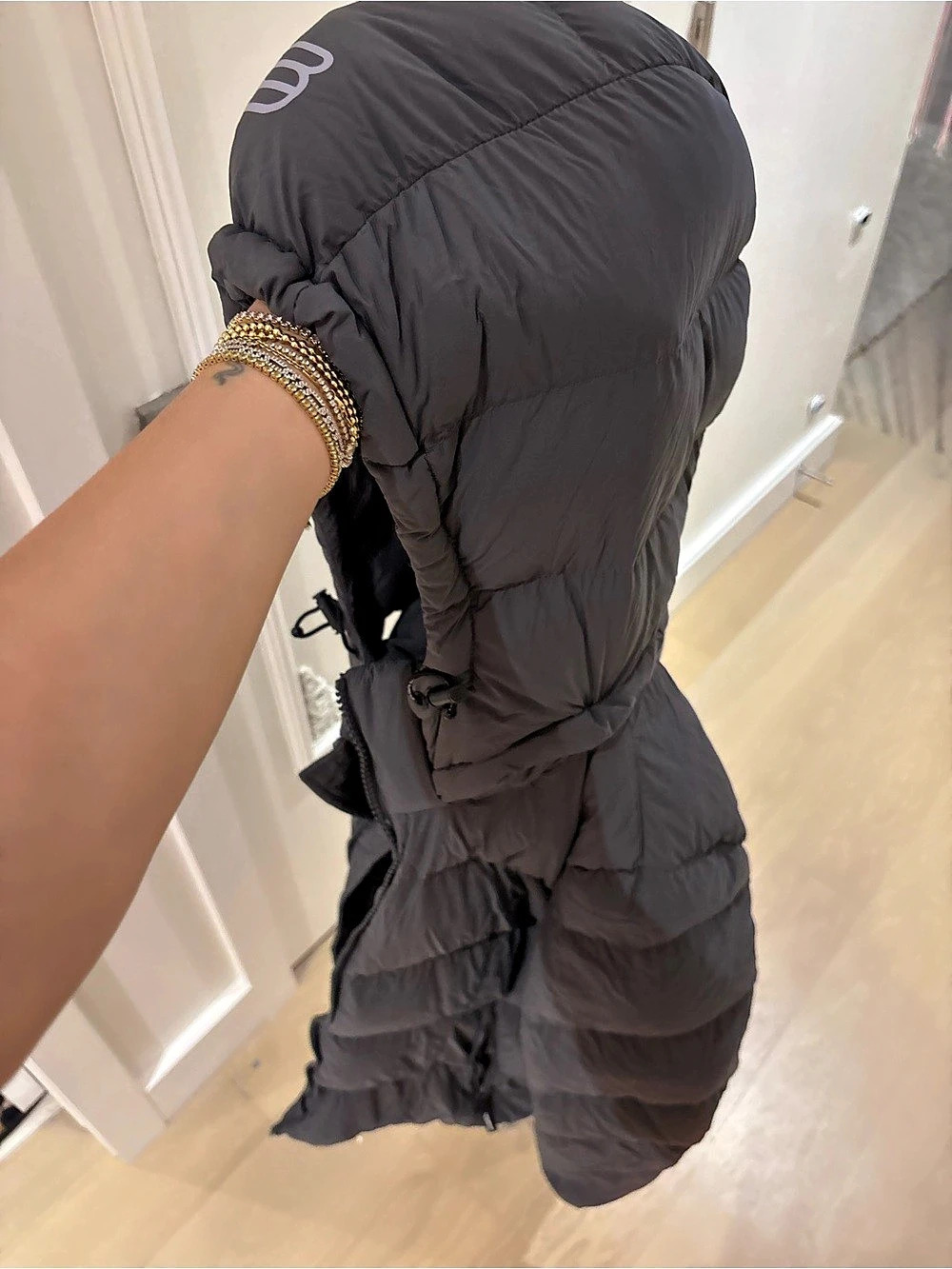 Supernug puff Aritzia